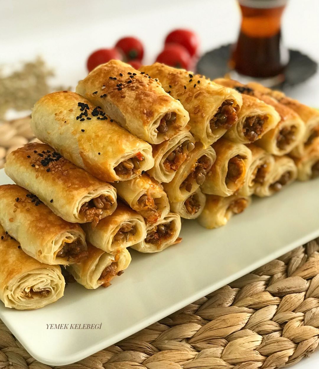 MERCİMEKLİ ÇITIR BÖREK(SODALI)