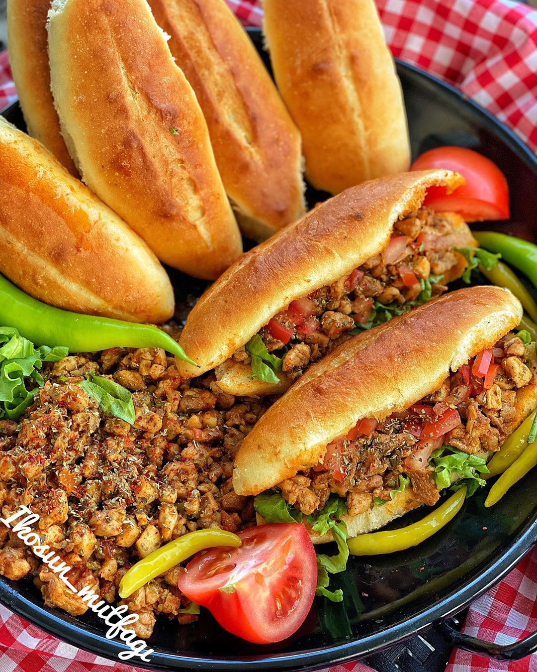 Evde pratik tavuk Kokoreç