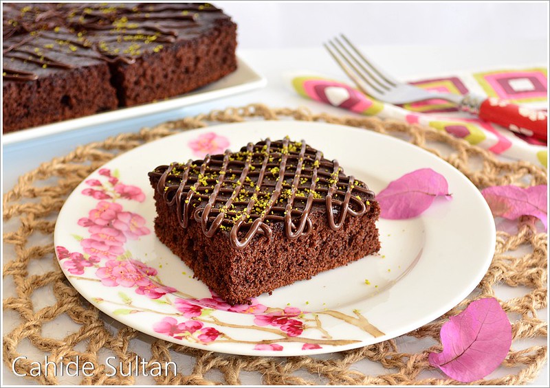 KREM ÇİKOLATALI ISLAK KEK