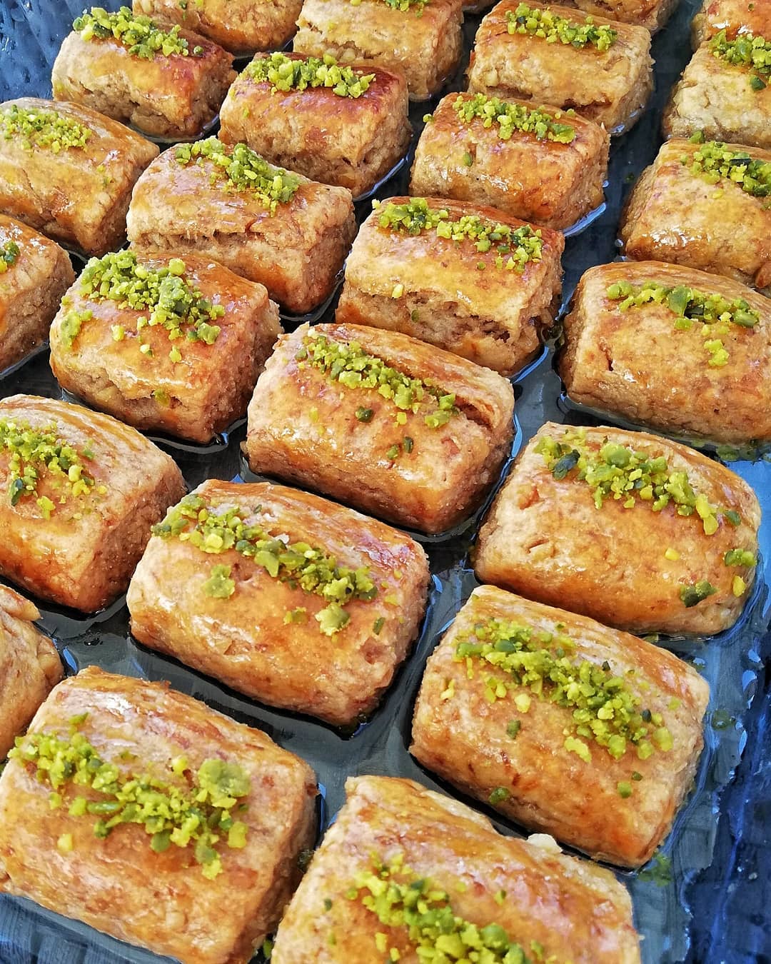 Şerbetli Şam Dürüm Tatlısı