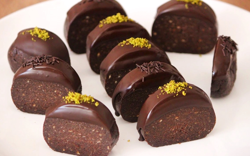 5 Dakikada Pişmeyen Pasta Tarifi