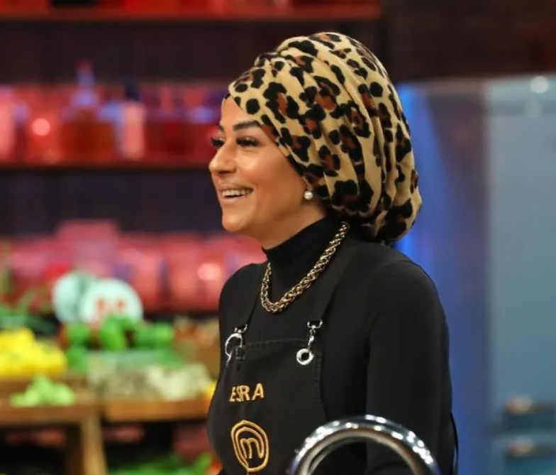 Masterchef Esra’nın makyajsız hali ortaya çıktı